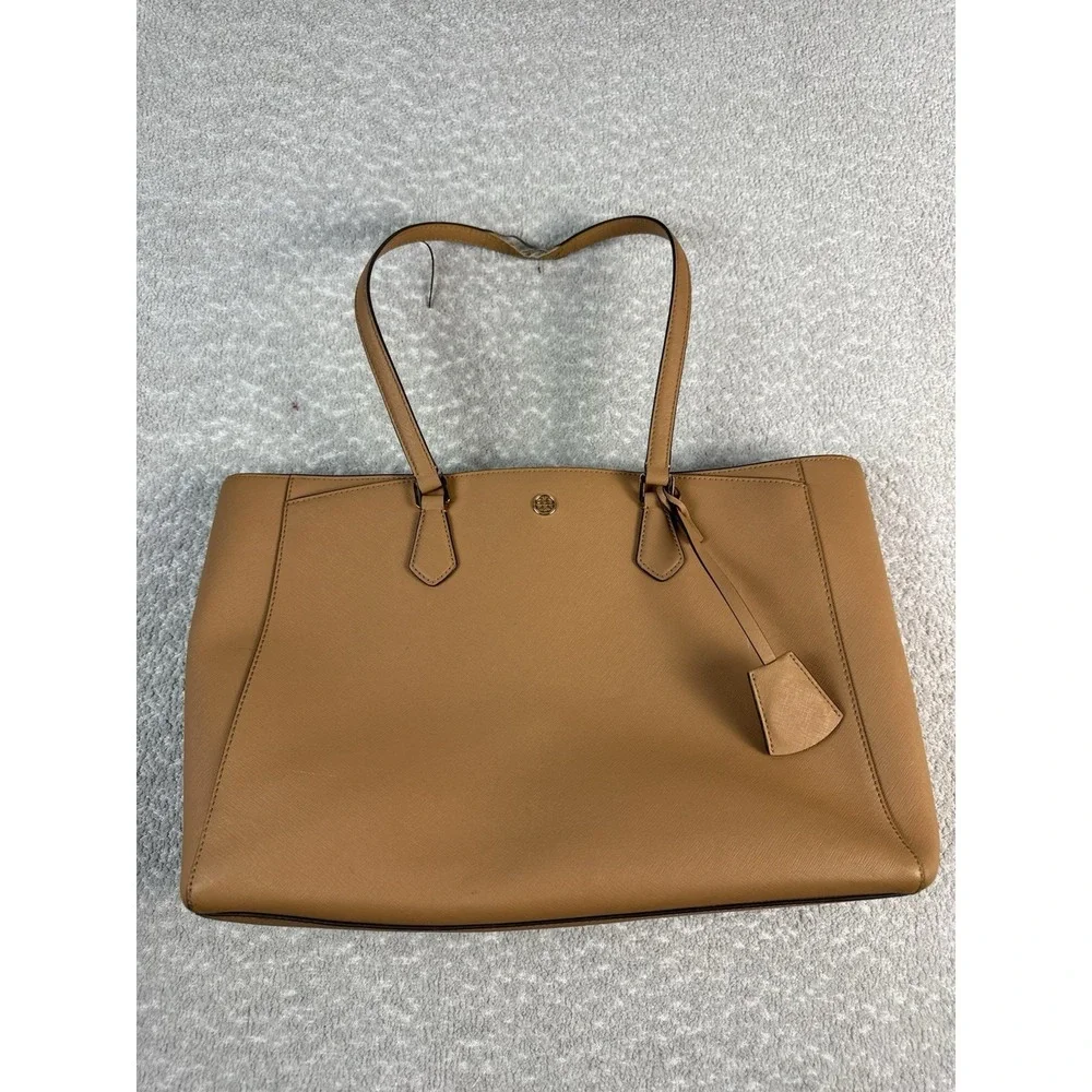 Tory Burch Womens Large Robinson Tan‎ Leather Tote in Cardamom